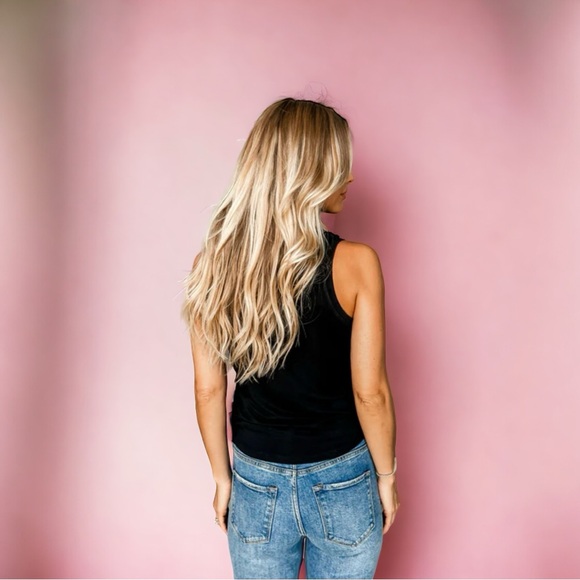 Black Solid Color PU Round Tank Neck Tank Top - Picture 2 of 6